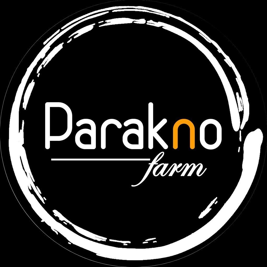 Logo Parakno Farm